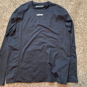 Off white active top